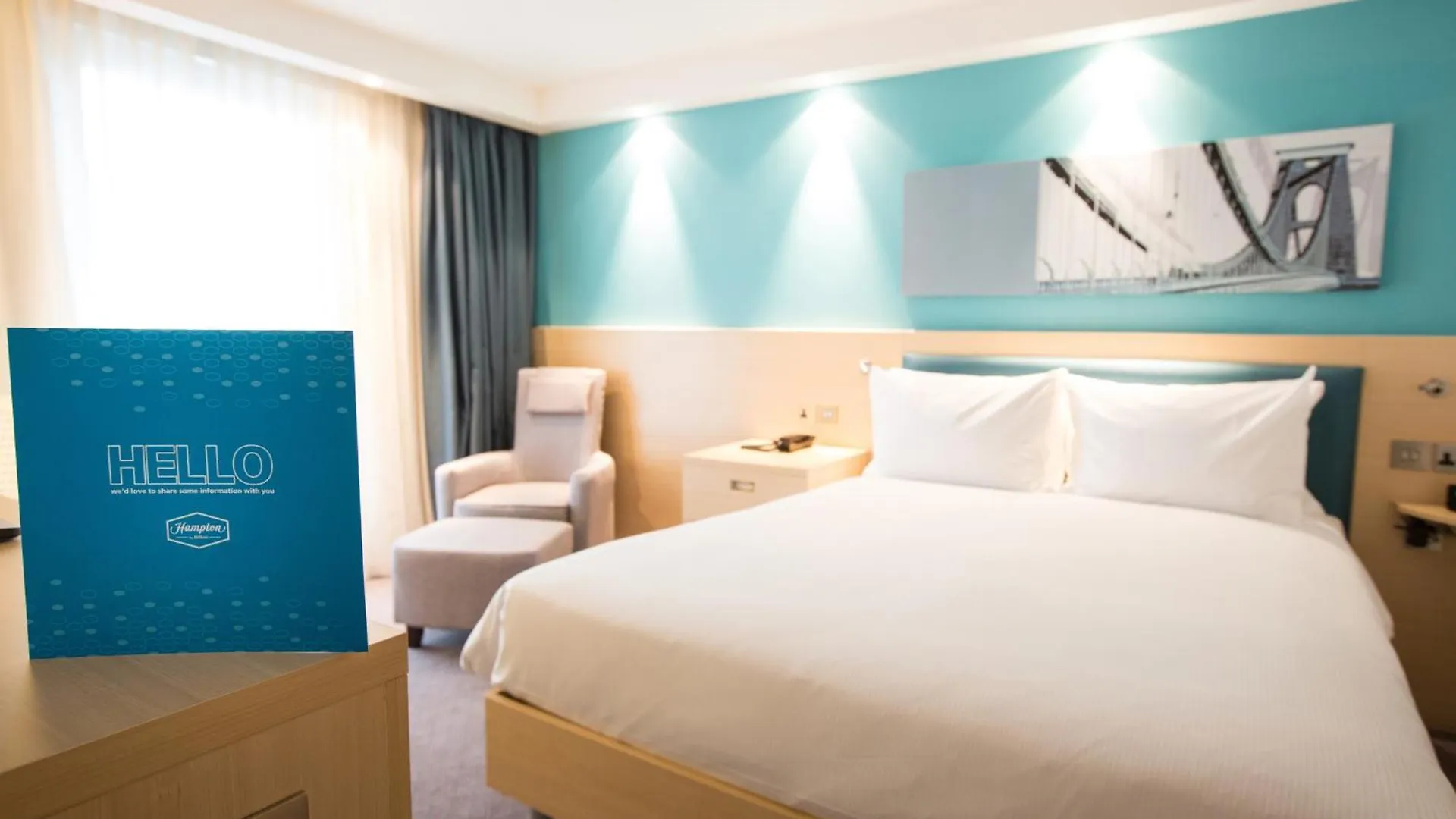 Hampton By Hilton Bristol Airport Hotel Redhill  3*, Redhill (Somerset) Storbritannien