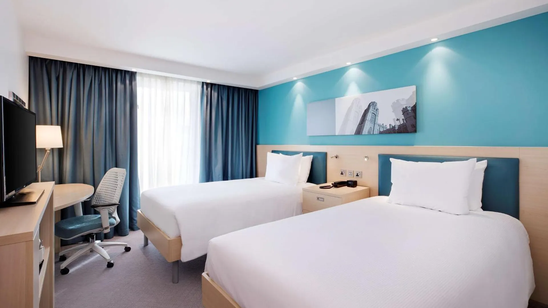 Hampton By Hilton Bristol Airport Hotel Redhill