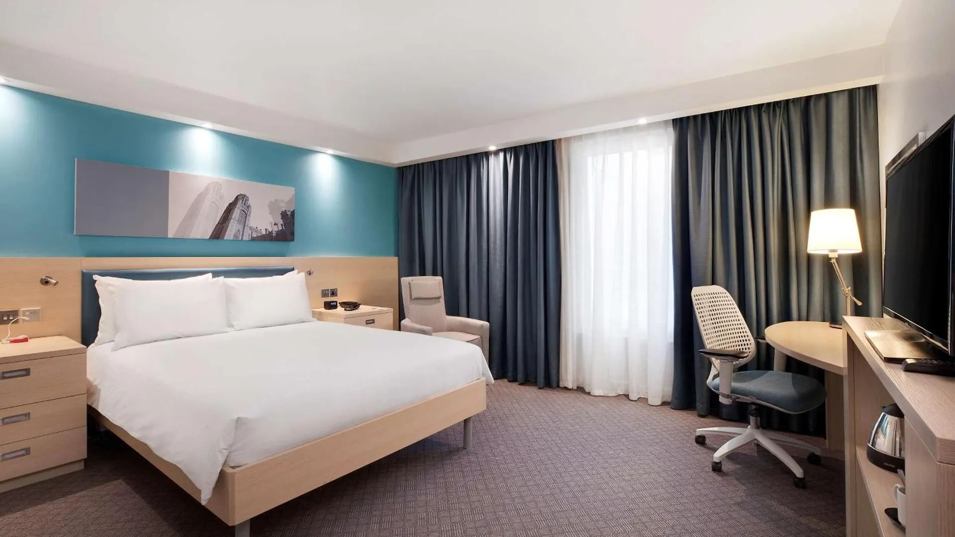 Hampton By Hilton Bristol Airport Hotel Redhill
