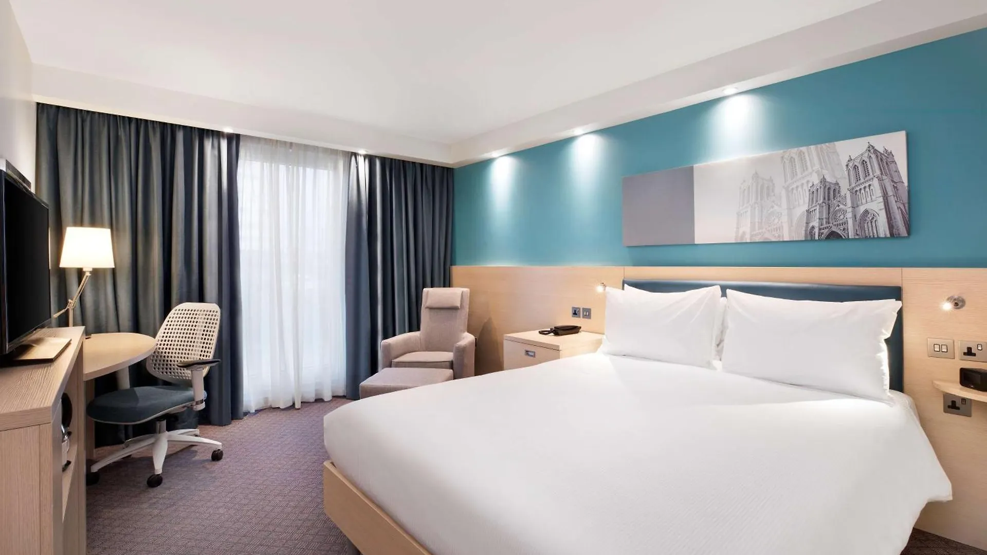 Hampton By Hilton Bristol Airport Hotel Redhill