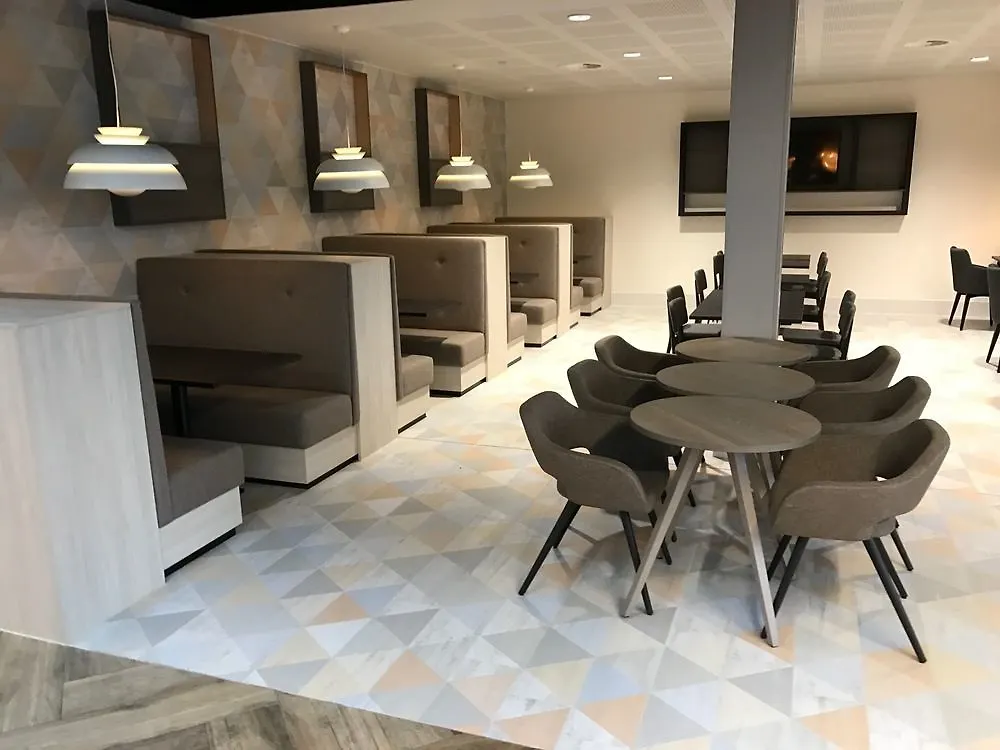 ***  Hampton By Hilton Bristol Airport Hotel Redhill  Storbritannien
