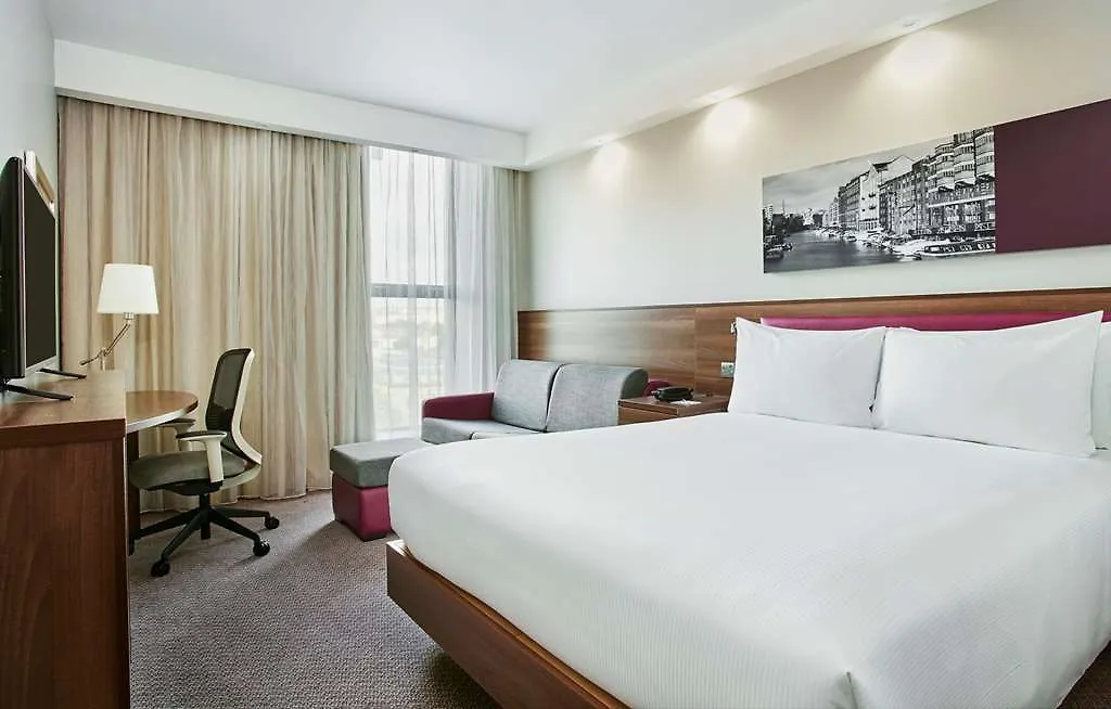 Hampton By Hilton Bristol Airport Hotel Redhill