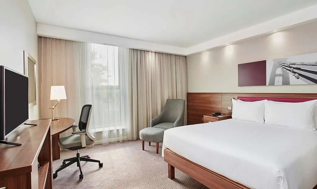 Hampton By Hilton Bristol Airport Hotel Redhill